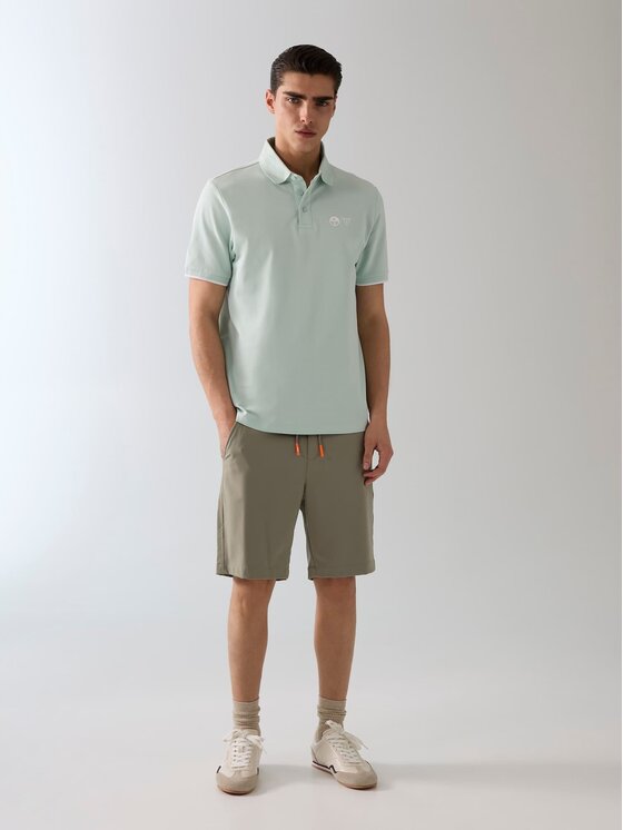 Guess Guess T-Shirt 182469 Zielony Classic Fit