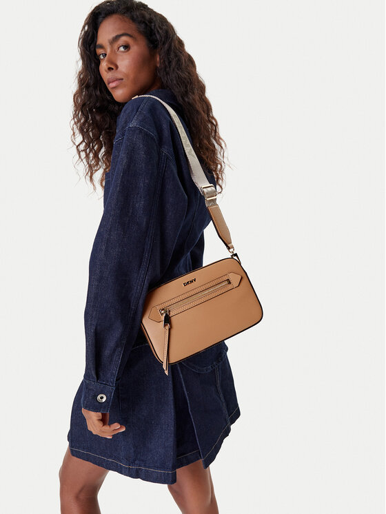 DKNY Geantă R42E3E22 Maro