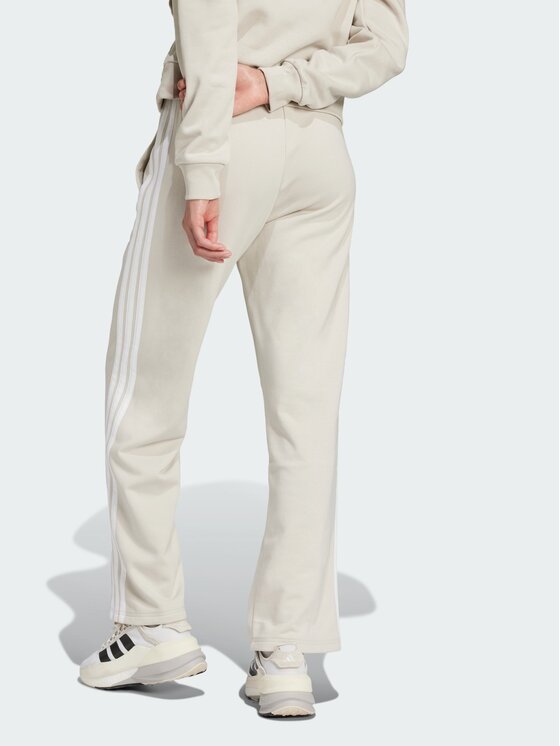 adidas adidas Spodnie dresowe 3-Stripes French Terry Beżowy Regular Fit