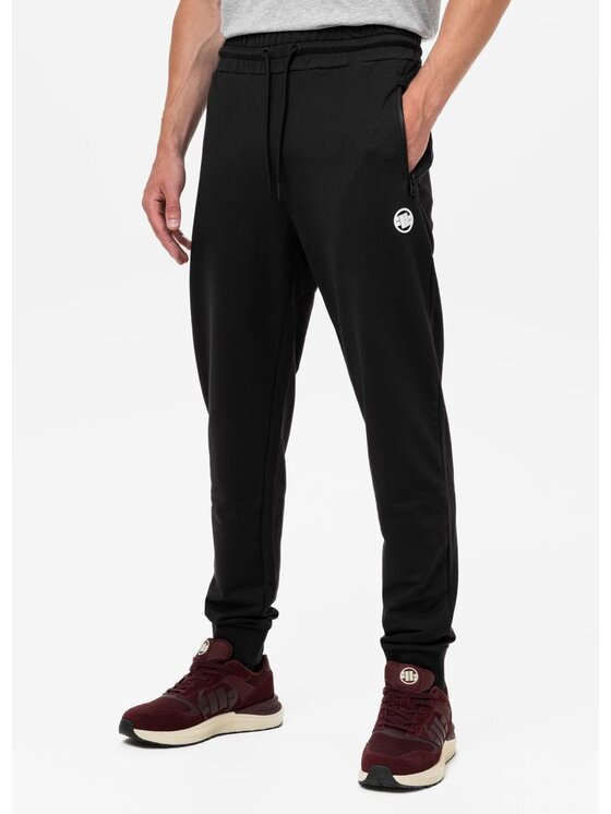 PITBULL PITBULL Spodnie dresowe SMALL LOGO NUGGET Czarny Regular Fit