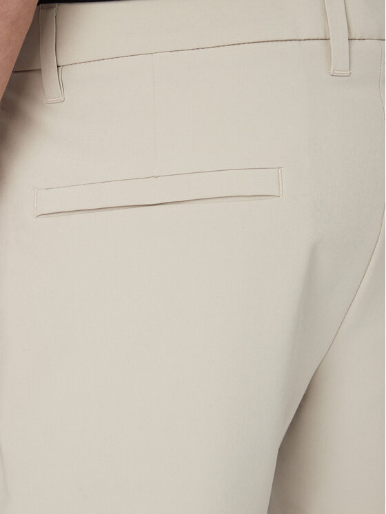 BOSS BOSS Medžiaginiai šortai S Commuter 10.5 Inch 50540337 Šviesiai smėlinė Slim Fit
