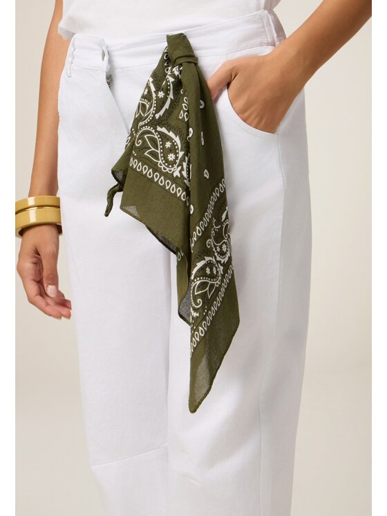 Oltre Oltre Pantaloni di tessuto P700J002474N011 Bianco Boy Fit