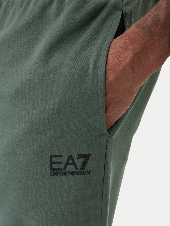 EA7 Emporio Armani EA7 Emporio Armani Спортивний костюм 8NPV63 PJVRZ U7260 Зелений Regular Fit