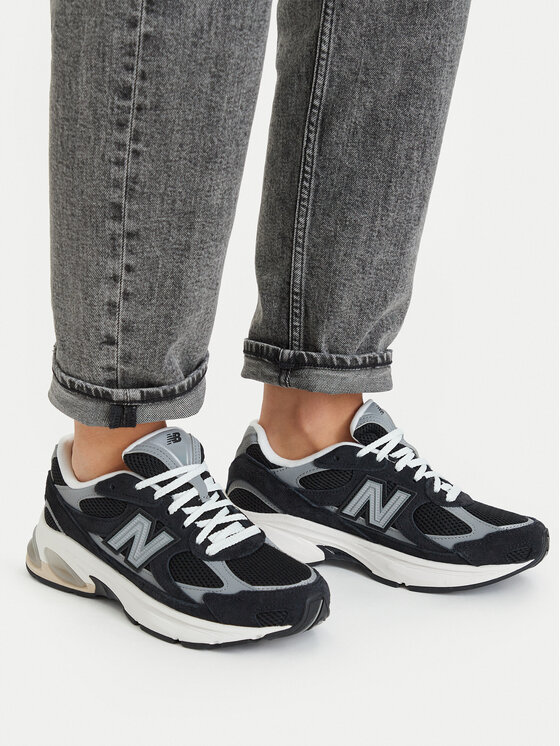 New Balance New Balance Sneakersy U2010892 W Czarny