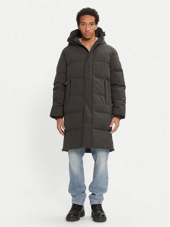 Mustang Mustang Winterjacke Leroy 1015611 Schwarz Regular Fit