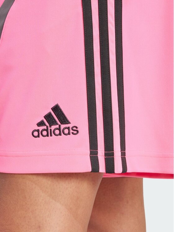 adidas adidas Szorty materiałowe 151041 Różowy Regular Fit
