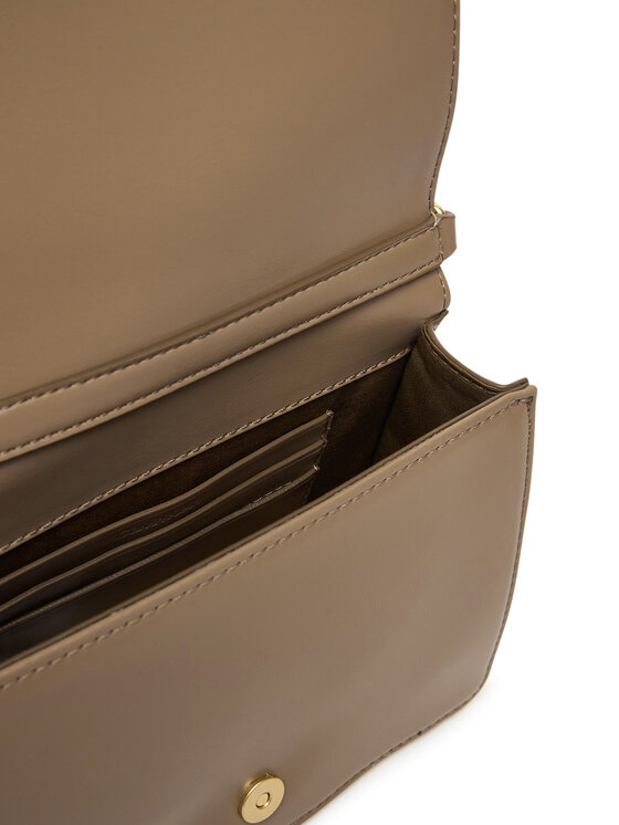 Calvin Klein Calvin Klein Käekott Quilted Mini Chain Bag LV04F3321G Beež