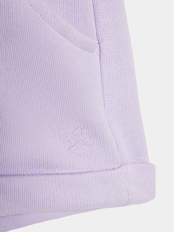 United Colors Of Benetton United Colors Of Benetton Szorty sportowe 3J68C901C Fioletowy Regular Fit
