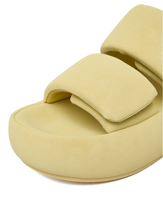 Juicy Couture Juicy Couture Pantoletten CEO-WSS21515-06 Gelb