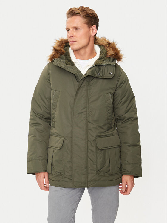 Gap Gap Зимно яке 726377-00 Зелен Regular Fit