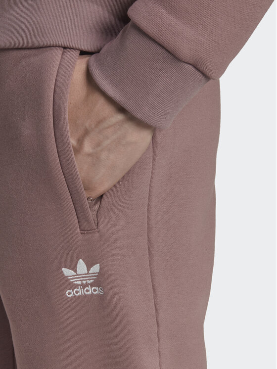 adidas adidas Долнище анцуг adicolor Essentials Trefoil HK0105 Розов Slim Fit