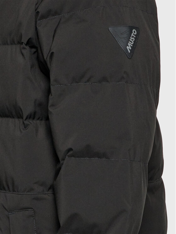 Musto Musto Žieminė striukė Marina Quilted 82192 Juoda Regular Fit