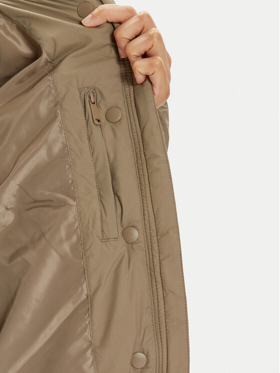 Calvin Klein Jeans Calvin Klein Jeans Зимно яке J20J224112 Бежов Regular Fit