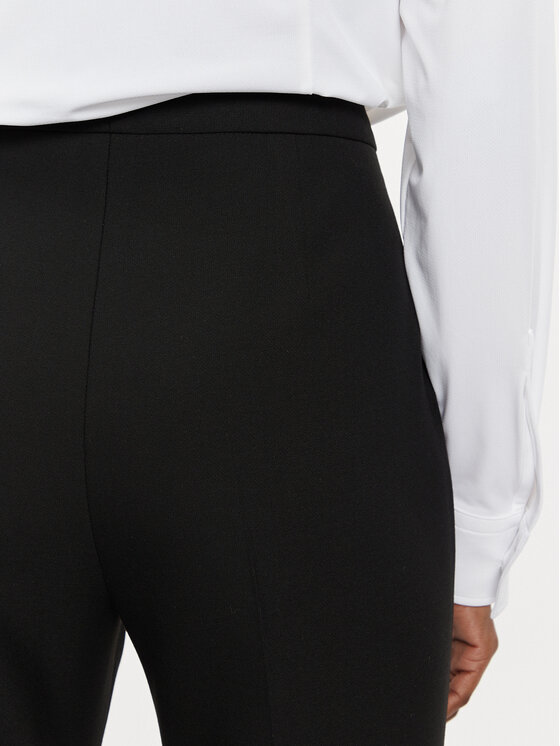 BOSS Boss Bavlnené nohavice Tizora 50512821 Čierna Regular Fit