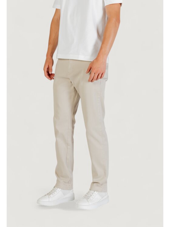 BOSS BOSS Chinosy Sanderson-L-2 10272943 01 Beżowy Firm Fit