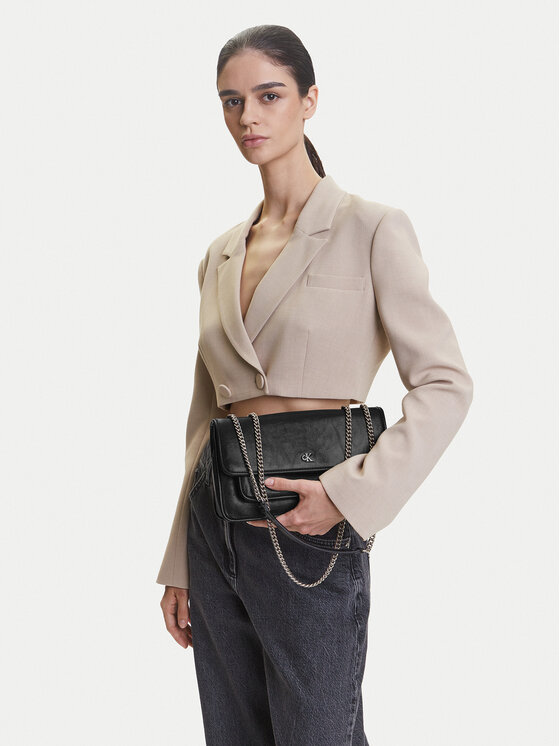 Calvin Klein Jeans Calvin Klein Jeans Torbica Chain Ew Flap Conv Chain Bag LV04K3084G Crna