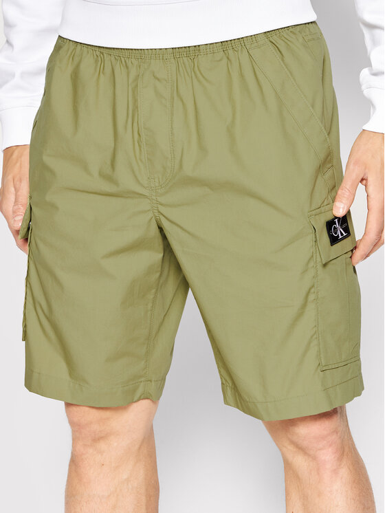Calvin Klein Jeans Calvin Klein Jeans Pantaloncini di tessuto J30J320068 Verde Regular Fit