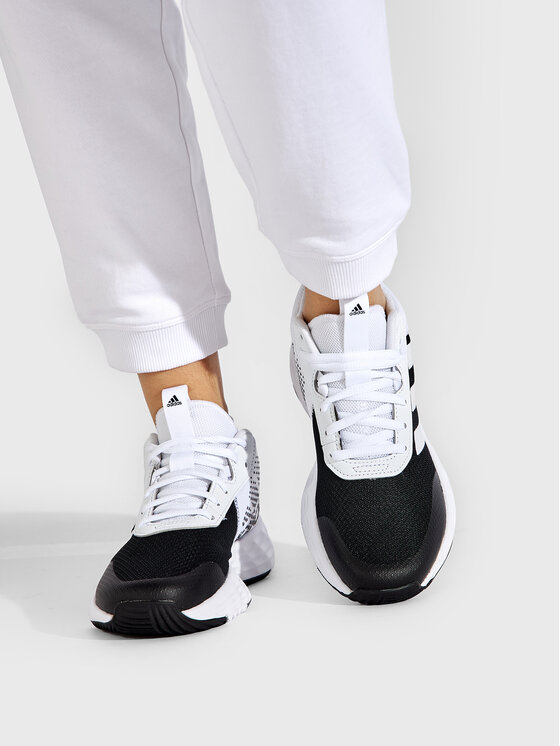 adidas adidas Взуття для баскетболу Ownthegame 2.0 K GW1552 Чорний