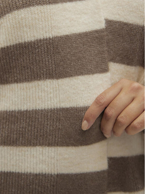 Vero Moda Curve Vero Moda Curve Strickjacke 10291296 Beige Regular Fit