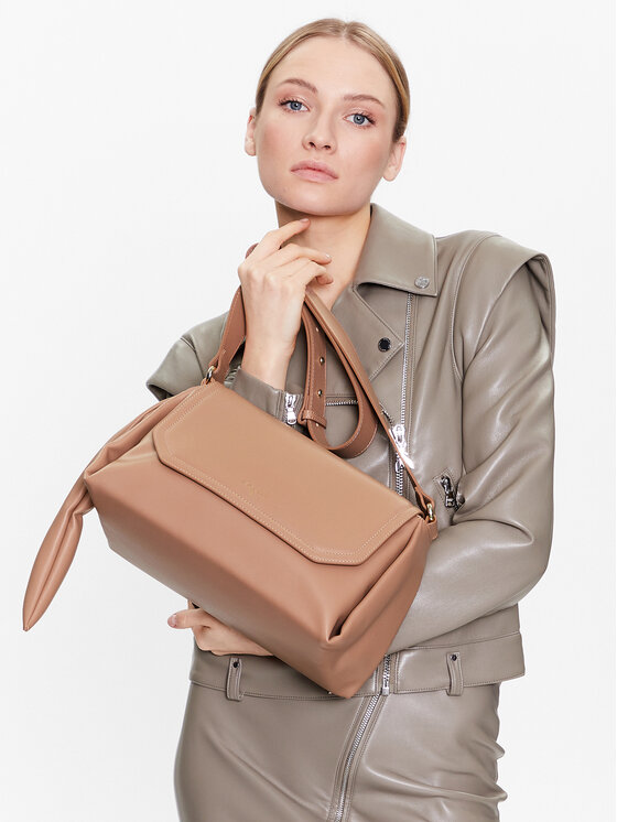 Patrizia Pepe Patrizia Pepe Käekott 8B0118/E005 M444 Roosa