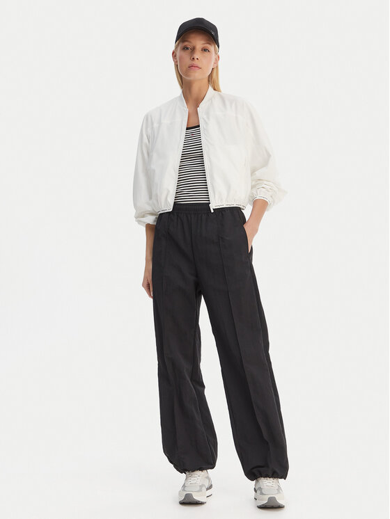 Tommy Jeans Tommy Jeans Bomber stila jaka DW0DW22323 Balts Regular Fit