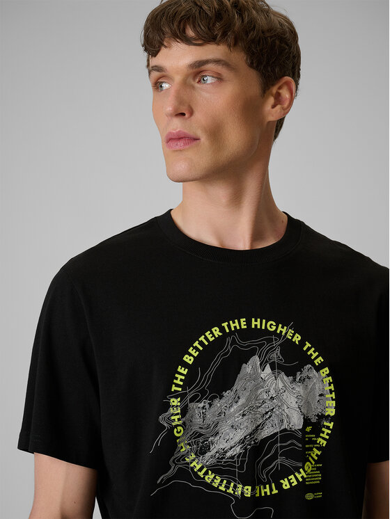 4F 4F T-Shirt TREKKING Czarny Regular Fit