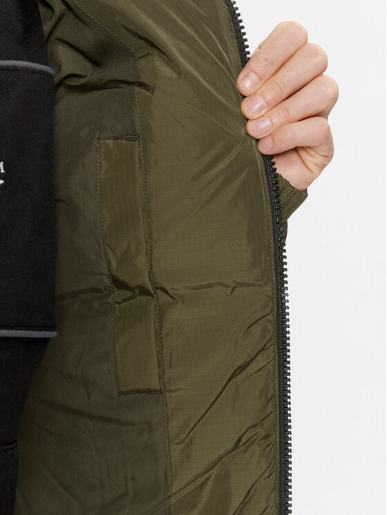 Tommy Jeans Tommy Jeans Pernata jakna Alaska DM0DM17482 Zelena Regular Fit