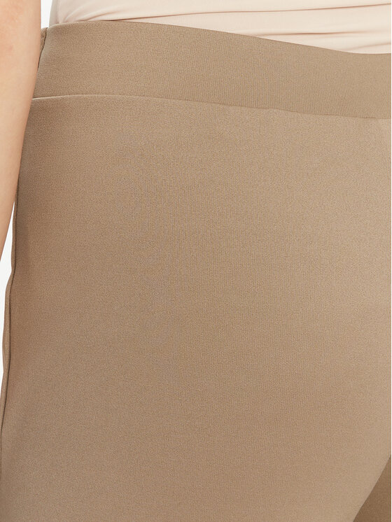 Guess Guess Pantaloni di tessuto V5YB11 KCX42 Marrone Regular Fit