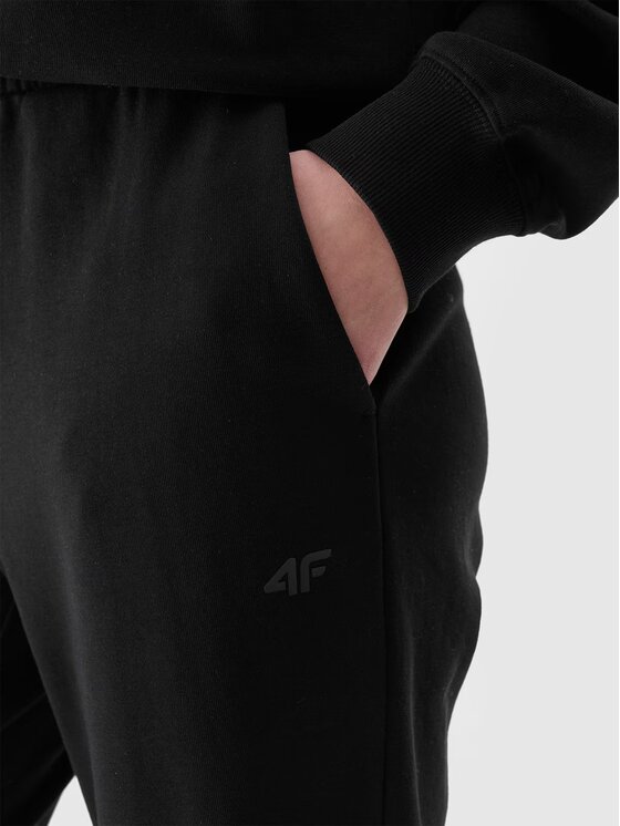 4F 4F Pantaloni da tuta 4FWMM00TTROF1138-20S Nero Regular Fit