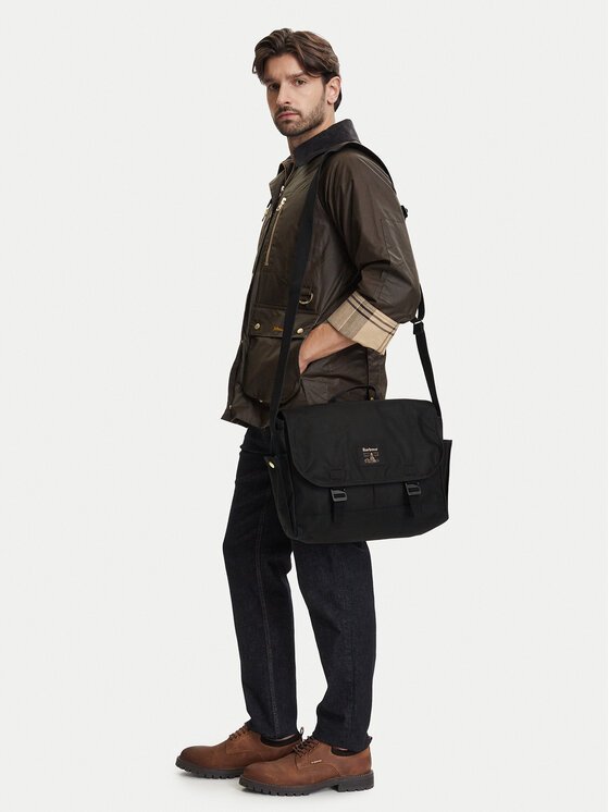 Barbour Barbour Dokumentu soma UBA0719BK31 Melns