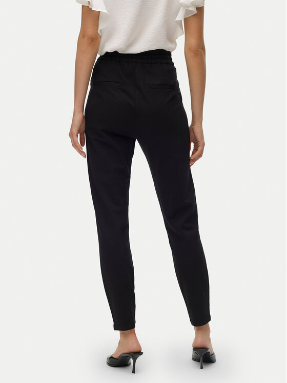 Vero Moda Vero Moda Hlače iz tkanine Eva 10197909 Črna Loose Fit