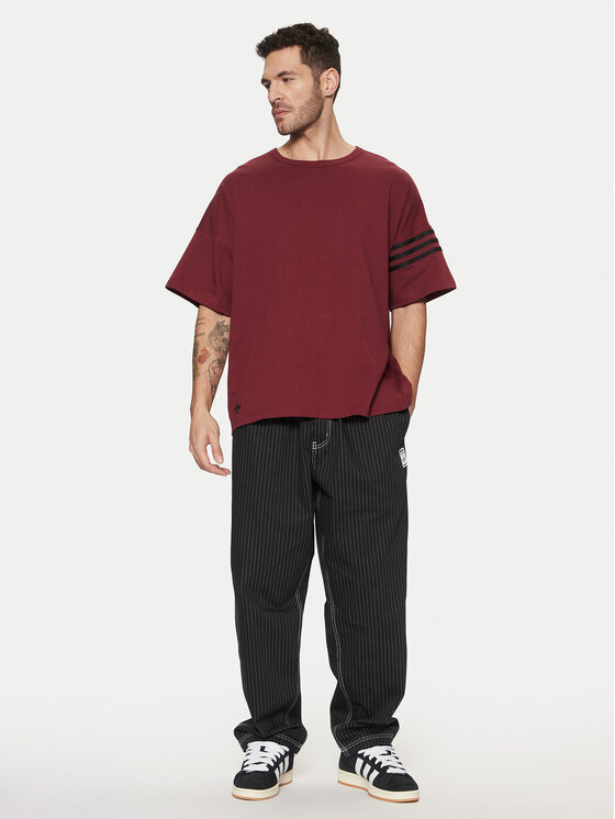 adidas adidas T-shirt Neuclassics JC9934 Crvena Regular Fit