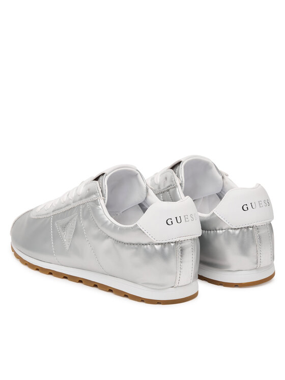 Guess Guess Snīkeri FLPTH2 FAM12 Sudraba