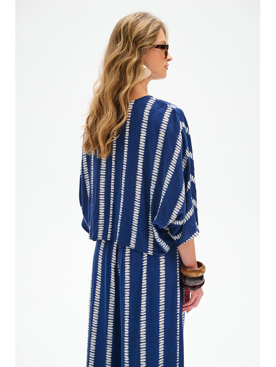 blue shadow blue shadow Bluzka Azari Granatowy Regular Fit