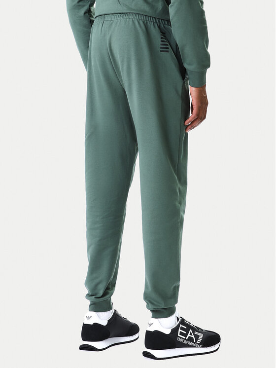EA7 Emporio Armani EA7 Emporio Armani Teplákové kalhoty 8NPP66 PJVRZ U7260 Zelená Regular Fit