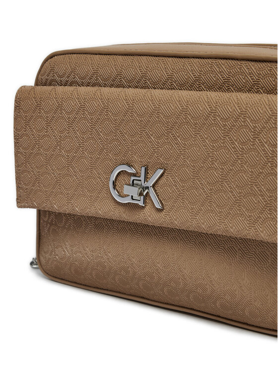 Calvin Klein Calvin Klein Ročna torba Ck Camera Bag W/Pocket_Mono K60K613140 Rjava