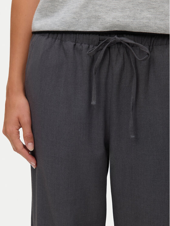 Vero Moda Vero Moda Hlače iz tkanine Milly 10331924 Siva Wide Leg