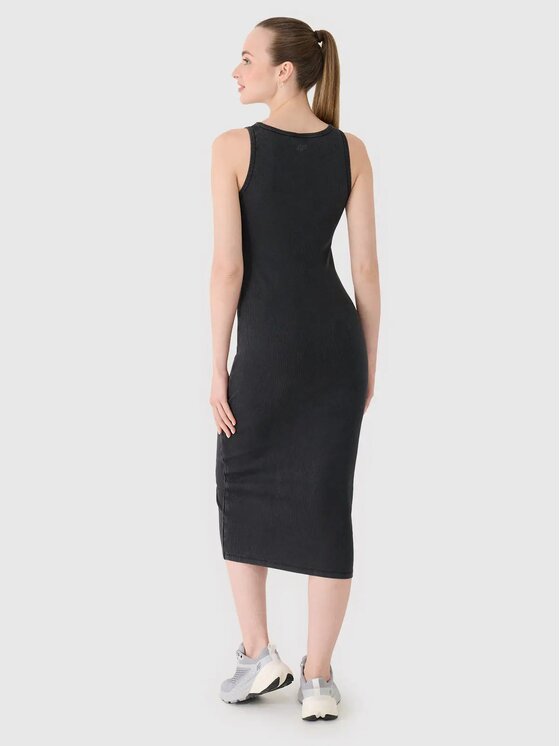 4F 4F Úpletové šaty 4FRSS25TDREF180-20S Čierna Slim Fit