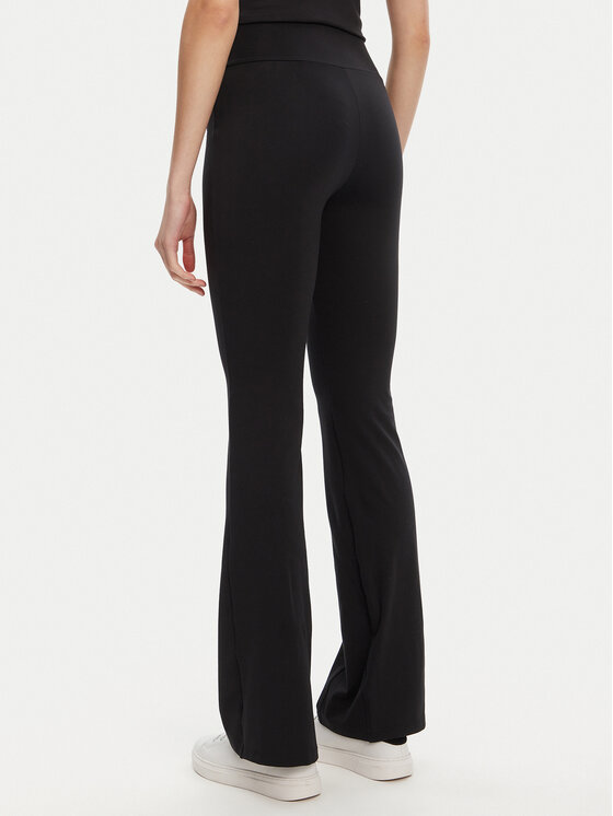 Guess Guess Спортивні штани V5RB15 KCD02 Чорний Regular Fit