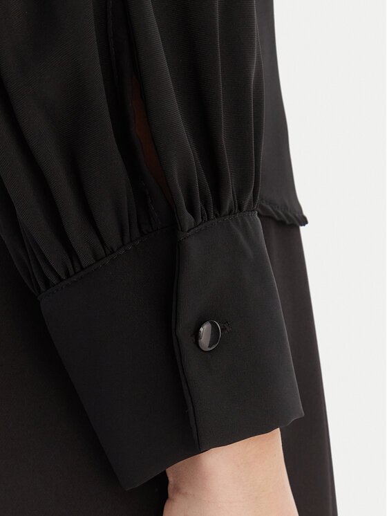 Rinascimento Rinascimento Särk CFC0020157002 Must Regular Fit