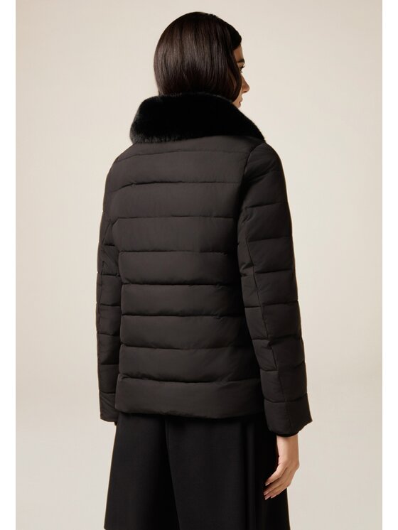 Oltre Oltre Giubbotto piumino F001R001481N033 Nero Regular Fit