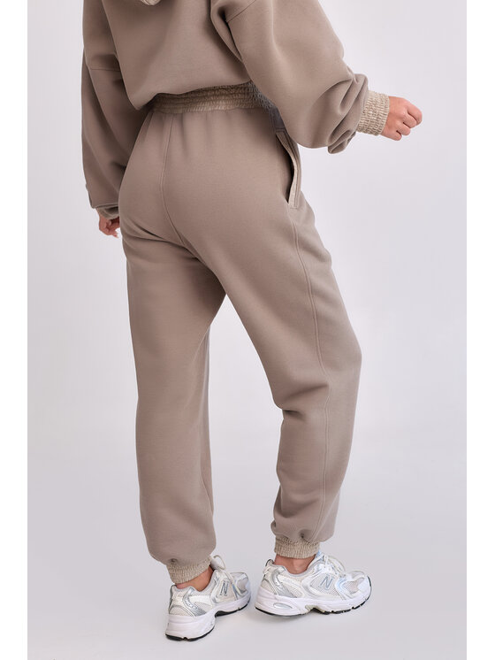 MANDRAGORA MANDRAGORA Teplákové kalhoty Lantre Béžová Jogger Fit