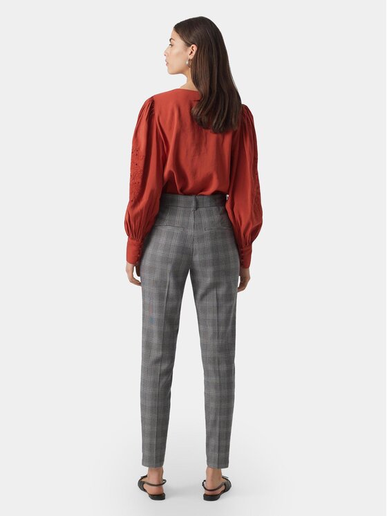 Vero Moda Vero Moda Чино панталони Malin 10299890 Сив Tapered Fit