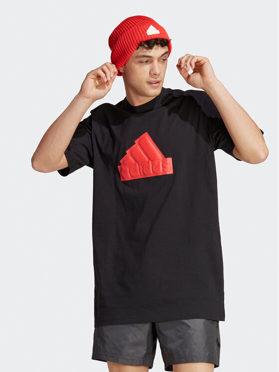 T-shirt adidas