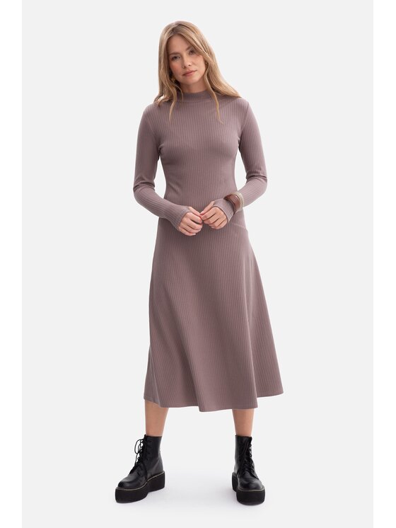 BeWear BeWear Sukienka dzianinowa b299 Brązowy Baggy Fit