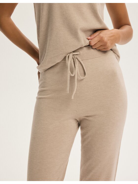 Esotiq Esotiq Spodnie dresowe 44070 Beżowy Regular Fit