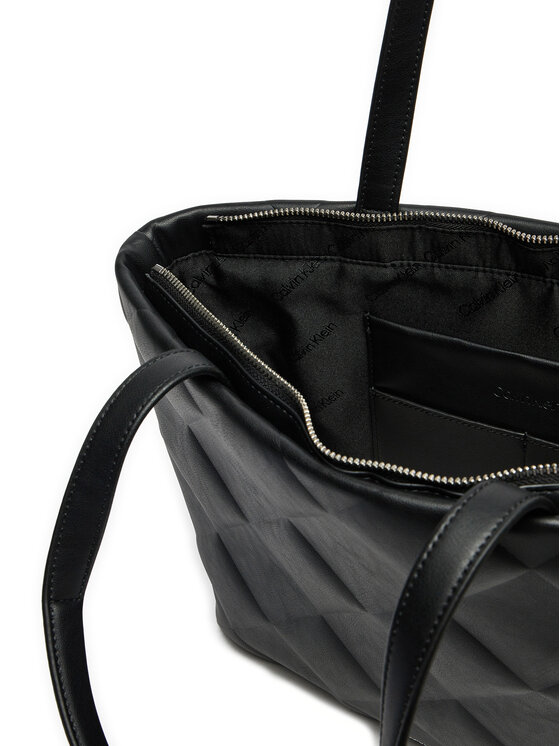Calvin Klein Calvin Klein Τσάντα Diamond Quilt K60K612906 Μαύρο