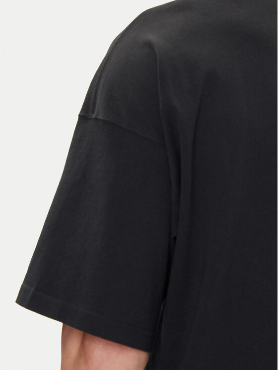 Nike Nike Футболка Essentials HF9606 Чорний Oversize