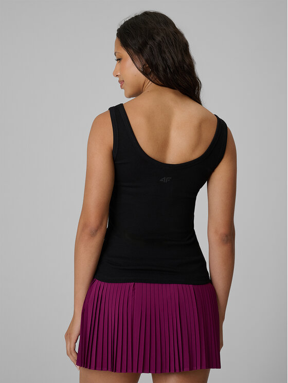 4F 4F Top ESSENTIAL Czarny Slim Fit