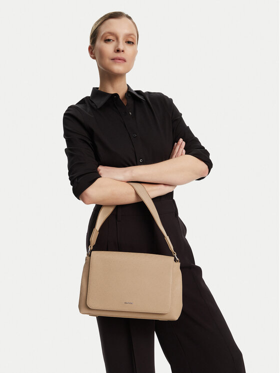 Calvin Klein Calvin Klein Käekott Ck Must Satchel_Mono K60K613181 Beež